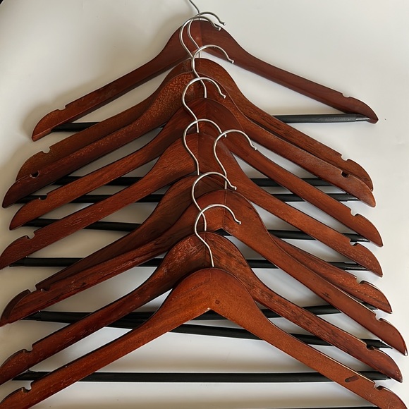 Cherry Wood Hangers with Pant Rods - Picture 1 of 12